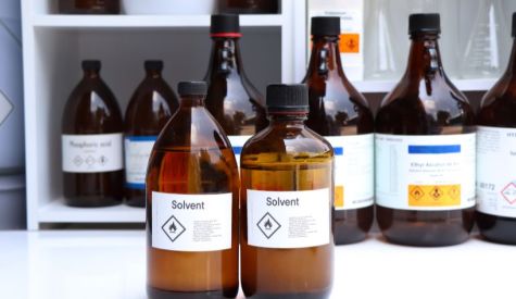 Integração SESMT e CIPA 7 wp-content/uploads/2025/10/DDS-sobre-solventes.jpg